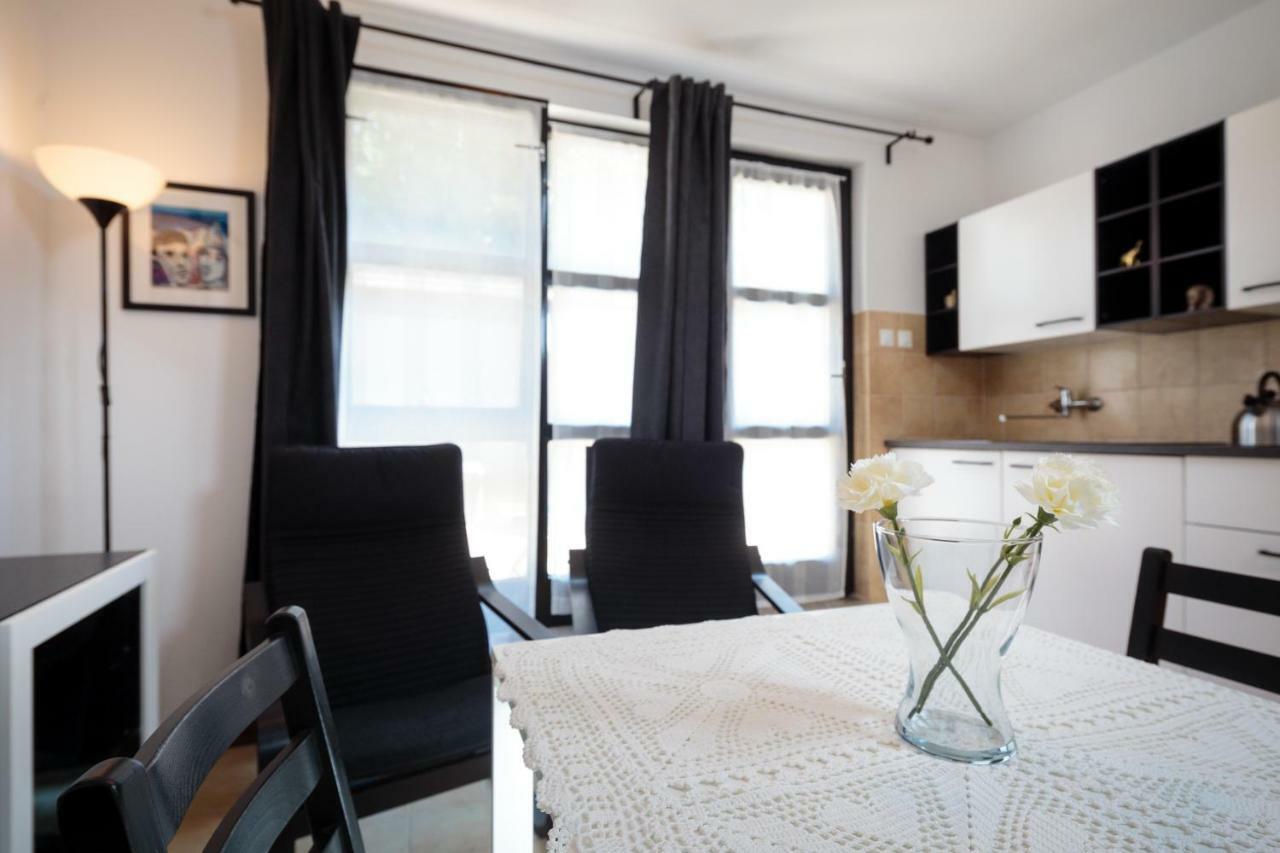 Apartments C52 โรวีน ภายนอก รูปภาพ