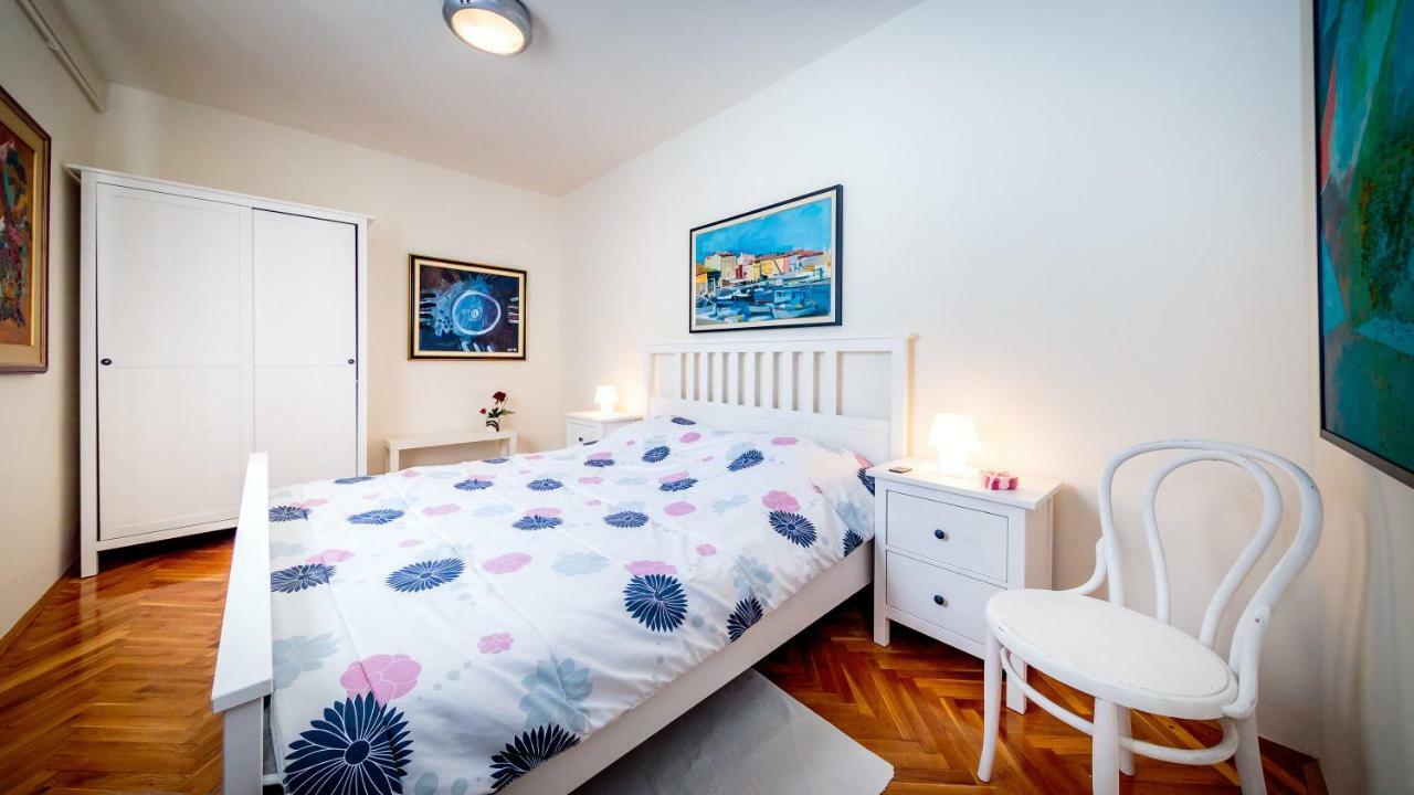 Apartments C52 โรวีน ภายนอก รูปภาพ