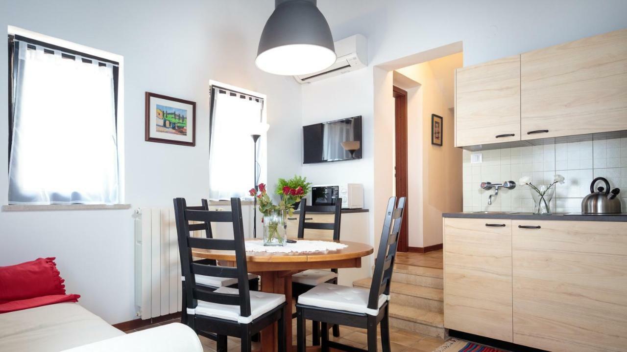 Apartments C52 โรวีน ภายนอก รูปภาพ