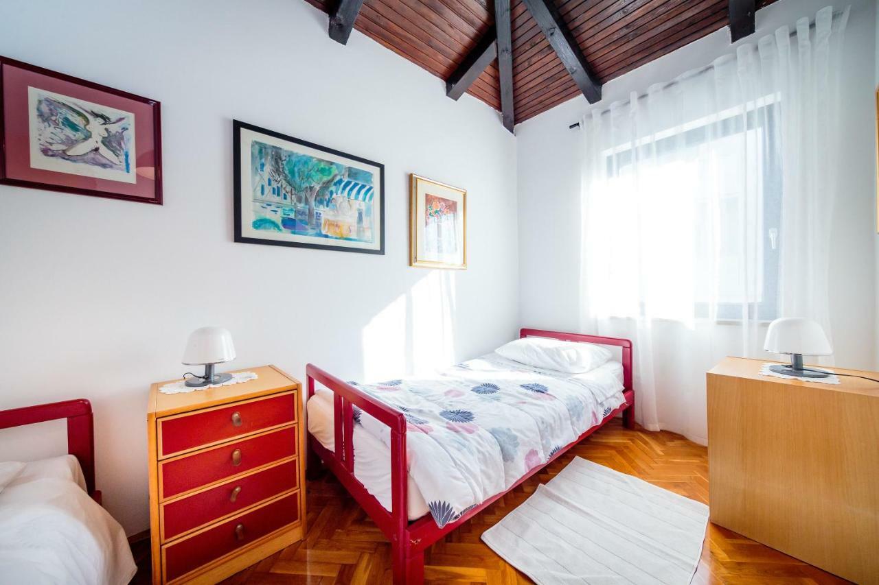 Apartments C52 โรวีน ภายนอก รูปภาพ